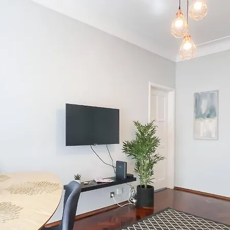 Appartamento Downtown Stylish *